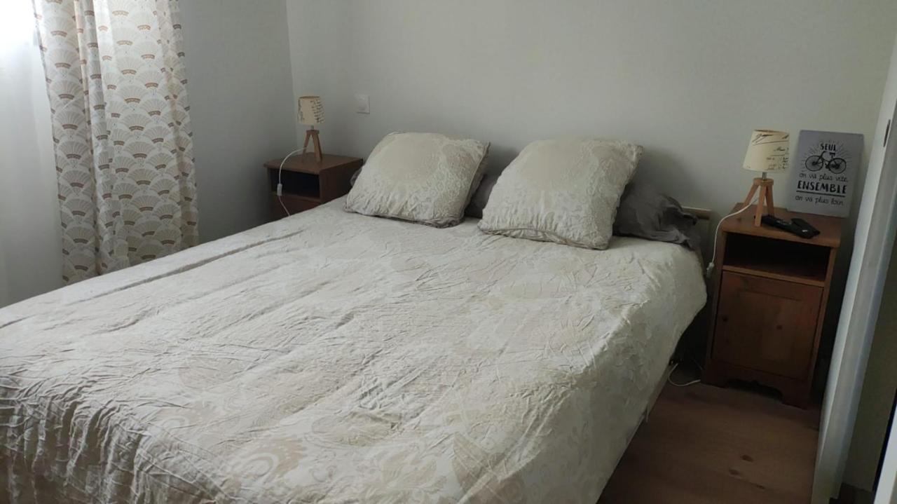 Apartmán Location Chambre Taden Exteriér fotografie