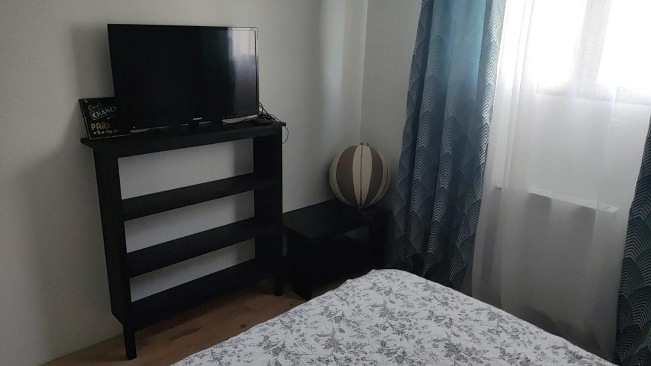Apartmán Location Chambre Taden Exteriér fotografie